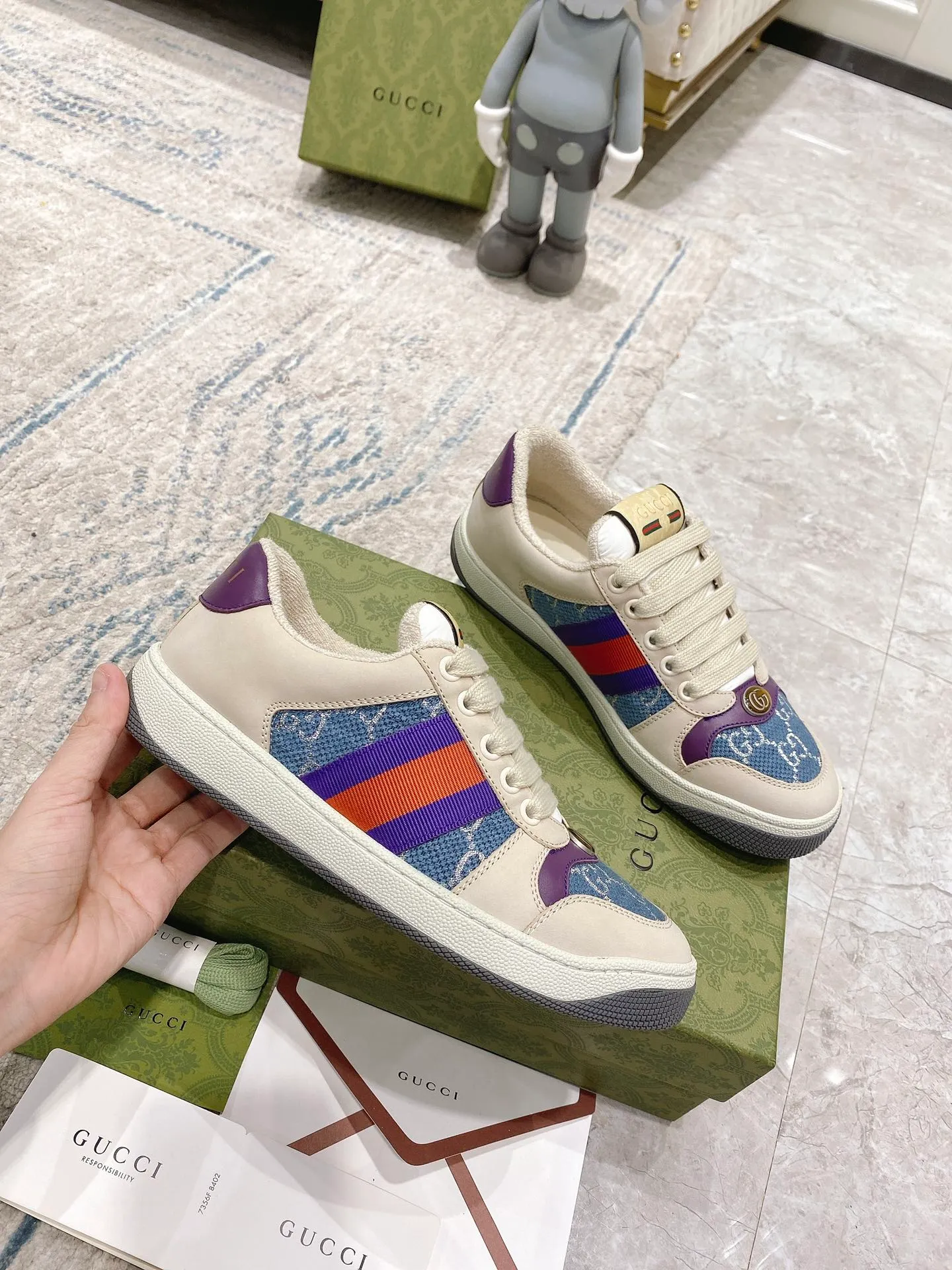 Gucci - Newly upgraded Gucci dirty shoes for couples 👫 2022 early spring new style... GG series distressed casual dirty shoes for the catwalk ⚠️⚠️ Original development and purchase level version... Metal double G crystal cylindrical logo... Gucci original pattern webbing... Exclusive color rubbed cowhide fabric, original terry cloth is delicate, soft and more comfortable and breathable, privately stamped two-color original TPU outsole (lower layer is wider, upper layer is narrower) Ready stock, matching packaging... 35-40/39-44 regular size 💰Female style 290 💰Male style 290